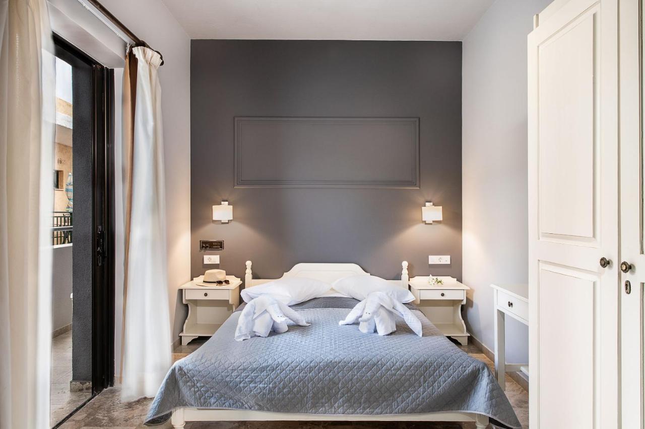 Hotel Koukouras Stalós Eksteriør bilde