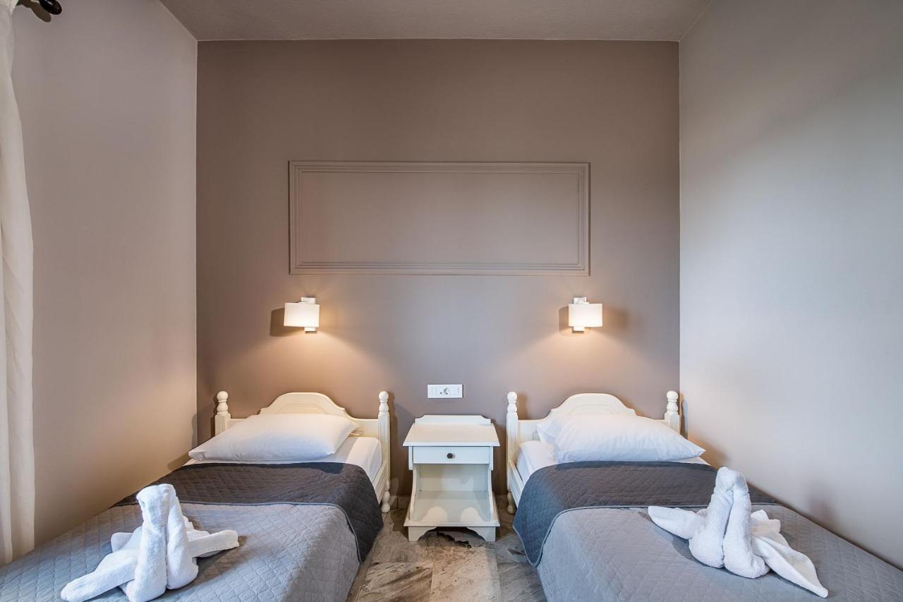 Hotel Koukouras Stalós Eksteriør bilde
